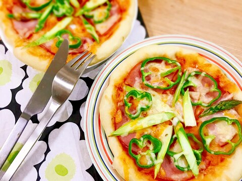 週末ランチ☆手作りもちもち生地のピザ